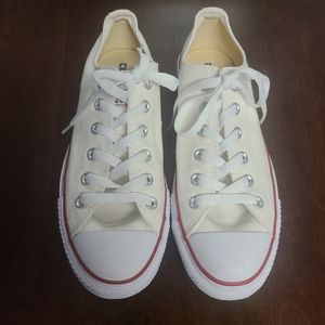 Converse Chuck Taylor All Star Classic Shoe